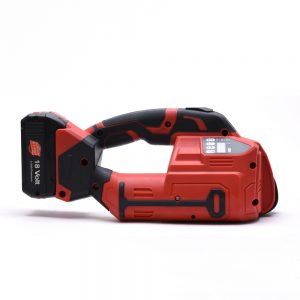 Battery-powered strapping tool TITAN